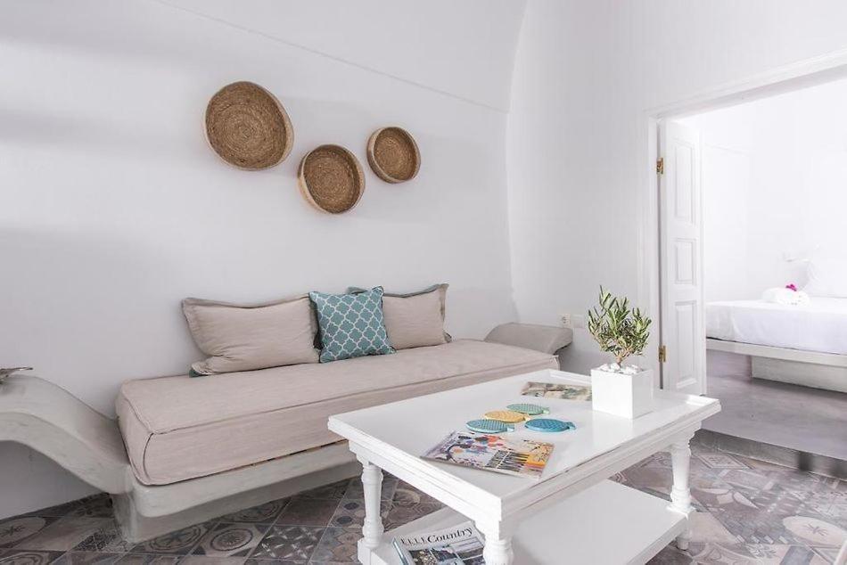 Angels Villa Santorini Μεγαλοχώρι Εξωτερικό φωτογραφία